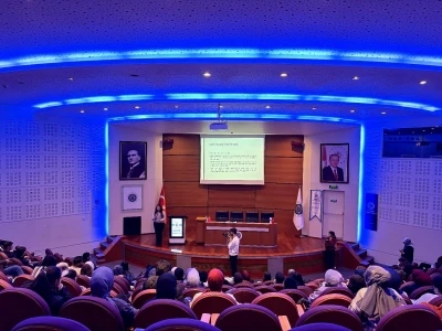 TÜGVA’dan gençlere &quot;Zor Zamanlarda Umudu Korumak&quot;  söyleşisi
