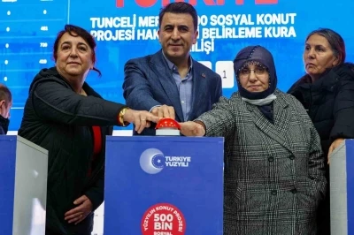 Tunceli&rsquo;de 875 sosyal konutun kura &ccedil;ekimi ger&ccedil;ekleşti
