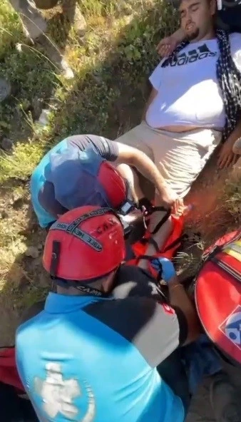 Tunceli&rsquo;de ayağını burkan gen&ccedil; i&ccedil;in ekipler seferber oldu
