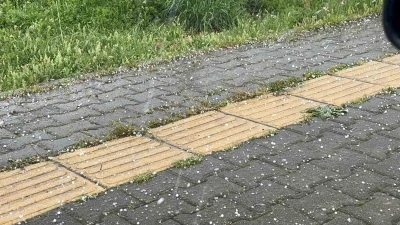 Tunceli&rsquo;de g&ouml;k g&uuml;r&uuml;lt&uuml;l&uuml; sağanak ve dolu yağışı etkili oldu

