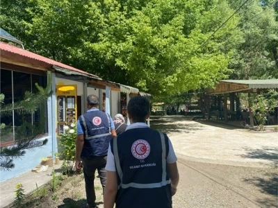 Tunceli&rsquo;de haziran denetimleri: 2 bin 10 &uuml;r&uuml;n incelendi, 21 işletmeye yaptırım
