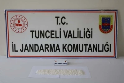 Tunceli’de metamfetamin operasyonu: 3 bin içimlik uyuşturucu ele geçirildi
