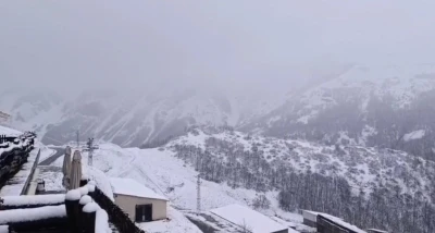 Tunceli&rsquo;ye bahar ortasında kar s&uuml;rprizi
