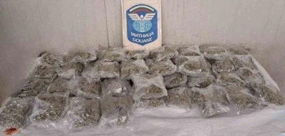 Tüp gaza saklanan esrarı yurda sokacaklardı
