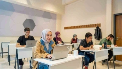 T&Uuml;RGEV ve İZ&Uuml;SEM&rsquo;den gen&ccedil;liğin &ccedil;ok y&ouml;nl&uuml; gelişimine ortak adım
