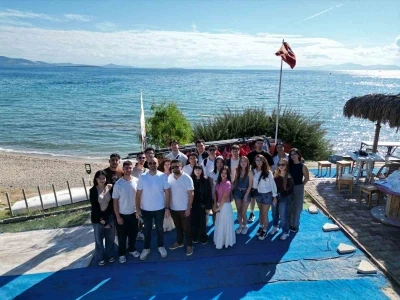 Turizm ve Seyahat Hizmetleri öğrencilerine Amatör Denizci Belgesi eğitimi verildi
