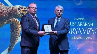 Turizmciler Marmaris&rsquo;te bir araya geldi
