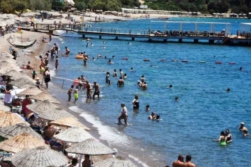 Turizmcinin y&uuml;z&uuml; g&uuml;ld&uuml;
