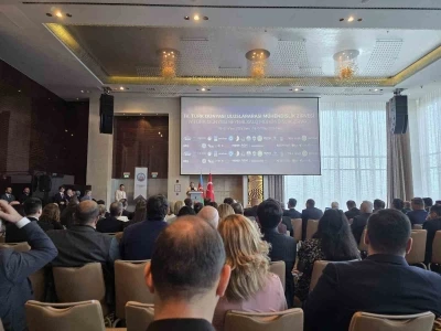T&uuml;rk D&uuml;nyası Uluslarası M&uuml;hendislik Zirvesi Bak&uuml;&rsquo;de ger&ccedil;ekleştirildi
