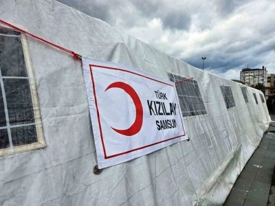 T&uuml;rk Kızılay&rsquo;dan her g&uuml;n bin 300 kişilik iftar
