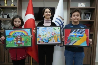 T&uuml;rk &ouml;ğrencilerden k&uuml;resel sanat başarısı: Samsunlu &ouml;ğrenciler ABD&rsquo;de 5 d&uuml;nya derecesi kazandı
