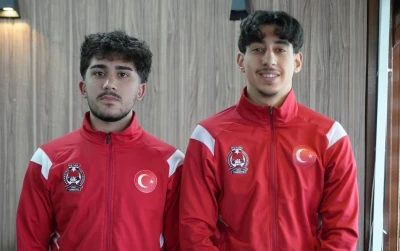 T&uuml;rk sporculardan, D&uuml;nya Şampiyonası&rsquo;nda &ccedil;ifte başarı
