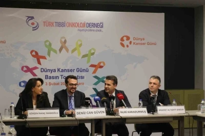 T&uuml;rk Tıbbi Onkoloji Derneği Başkanı Karadurmuş: "Pozitif bilime inanın, erken tanıyı ka&ccedil;ırmayın ve sağlığınızı ertelemeyin"
