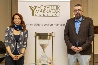 T&uuml;rk t&uuml;keticisinin k&ouml;kl&uuml; marka kriteri &rsquo;54 yıl&rsquo;
