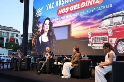 T&uuml;rkan Şoray, Sultangazililerle unutulmaz bir yaz akşamında buluştu
