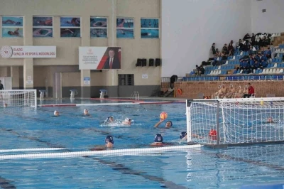 T&uuml;rkiye su topu şampiyonası heyecanı elazığ&rsquo;da başladı
