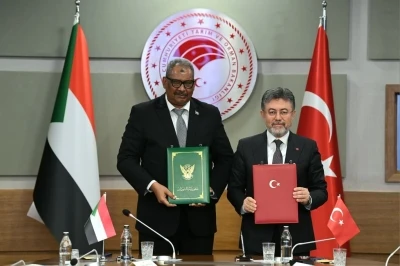 T&uuml;rkiye-Sudan KEK 16. D&ouml;nem Toplantısı kapsamında imza t&ouml;reni
