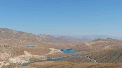 Turnaçayırı Barajı sulamasıyla Erzincanlı çiftçinin yüzü gülecek
