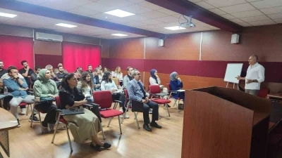 Tütün bağımlılığı tedavisi eğitimi düzenlendi
