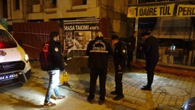Tuvaletini yapmak i&ccedil;in &ccedil;ıktığı inşaattan d&uuml;şen şahıs ağır yaralandı
