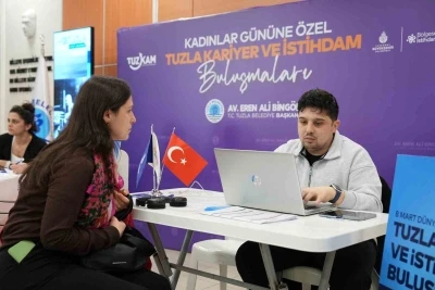 Tuzla&rsquo;da 8 Mart&rsquo;a &ouml;zel dev buluşma
