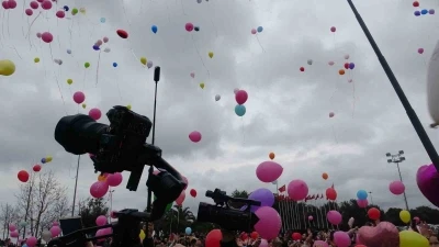 Tuzla&rsquo;da balonlar kanseri yenen Almira i&ccedil;in g&ouml;ky&uuml;z&uuml;ne u&ccedil;tu
