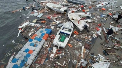 Tuzla&rsquo;da fırtınanın ardından kalan manzara havadan g&ouml;r&uuml;nt&uuml;lendi
