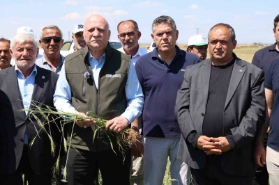 TZOB Genel Başkanı Bayraktar: "Son 150 yılın en &ouml;nemli yağışlarını aldık"
