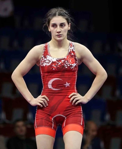 U23 Avrupa G&uuml;reş Şampiyonası&rsquo;nda Şevval &Ccedil;ayır&rsquo;dan bronz madalya
