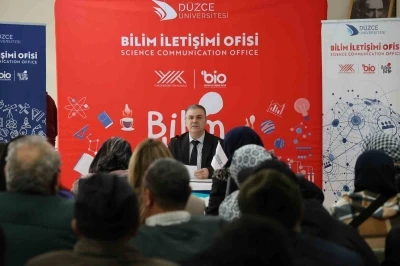 &Uuml;cretsiz fidan dağıtıldı
