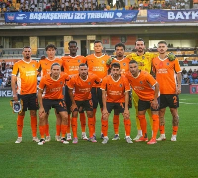 UEFA Konferans Ligi: Başakşehir: 1 - Viking: 1 (İlk yarı)
