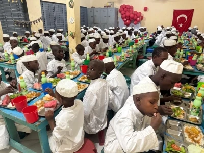 UKABDER&rsquo;den Afrika&rsquo;da Ramazan sevinci
