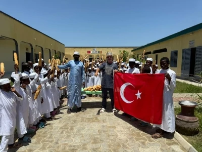 UKABDER gönüllülerinden Afrika’ya iyilik çıkartması
