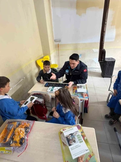 &Uuml;lk&uuml; Ocakları&rsquo;ndan Bayındır Kızılke&ccedil;ili İlkokulu&rsquo;na eğitim desteği
