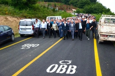 Ulubey&rsquo;de 5 kilometrelik grup yolu hizmete a&ccedil;ıldı
