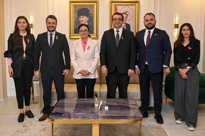 Uludağ Elektrik’ten meme kanserine karşı &quot;Pembe Farkındalık&quot;
