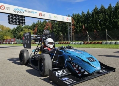 Uludağ Üniversitesi, ilk elektrikli formula aracını OTTOSEM Zirvesi’nde tanıtacak
