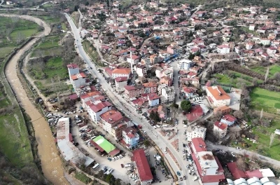 Uluderbent Mahallesi 35 yıllık &ccedil;ileden kurtuluyor

