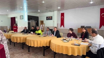 Ulukışla&rsquo;da pastacılık kursiyerleri h&uuml;nerlerini sergiledi
