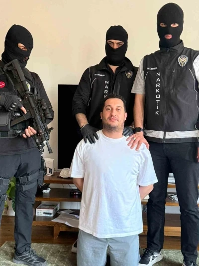Uluslararası d&uuml;zeyde aranan Faslı uyuşturucu ka&ccedil;ak&ccedil;ısı MİT ve emniyetin ortak operasyonuyla yakalandı
