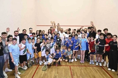 &Uuml;mit Uysal: "35 branşta, yılda 20 bin kişiye spor yaptırıyoruz"
