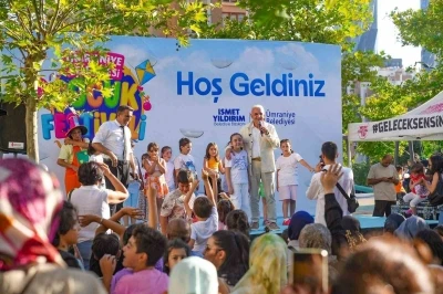 Ümraniye’de yaz boyu düzenlenen Çocuk Festivali 44 bin 500 kişiyi bir araya getirdi
