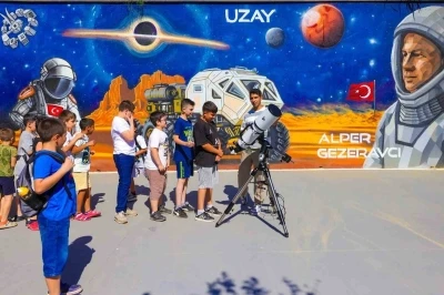 Ümraniye’de Yaz Kur’an Kursu öğrencileri bilimle buluştu
