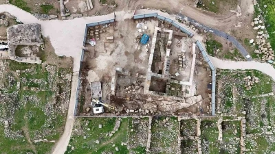 UNESCO D&uuml;nya Mirası Ge&ccedil;ici Listesi&rsquo;nde yer alan Zerzevan Kalesi&rsquo;nde restorasyon &ccedil;alışmaları devam ediyor
