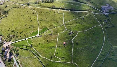 UNESCO listesinde yer alan tarihi mezarlık havadan g&ouml;r&uuml;nt&uuml;lendi
