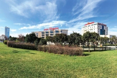 &Uuml;niversite adaylarına tercih d&ouml;neminde burs ve danışmanlık desteği
