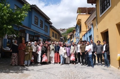 &Uuml;niversite &ouml;ğrencilerinden Buldan&rsquo;a k&uuml;lt&uuml;r &ccedil;ıkarması
