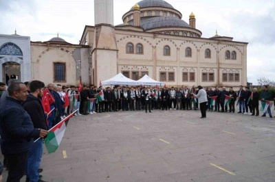 &Uuml;niversite &ouml;ğrencilerinden Filistin&rsquo;e destek a&ccedil;ıklaması