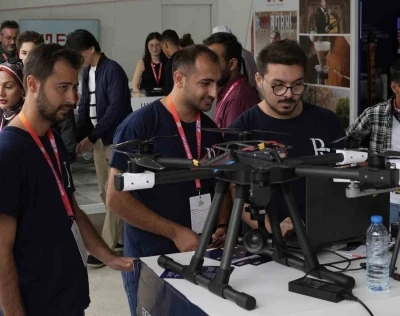 Üniversite öğrencilerinden yerli arama kurtarma dronu &quot;DEPRON&quot;
