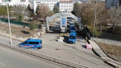 Üniversite şehrine yapılan uyuşturucu sevkiyatı engellendi: Binlerce hap ele geçirildi
